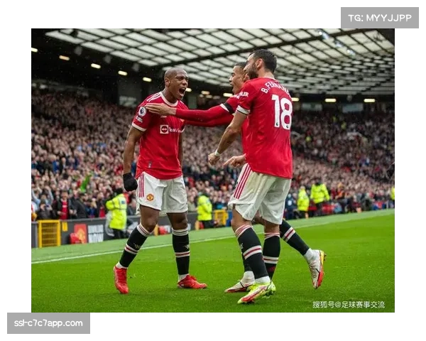 加拉塔萨雷与贝蒂斯就阿尔蒂米拉转会展开谈判